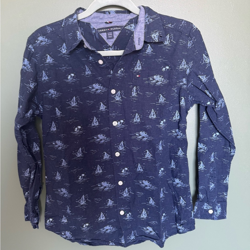 Boys Tommy Hilfiger nautical shirt Large 16/18 Navy buttons down